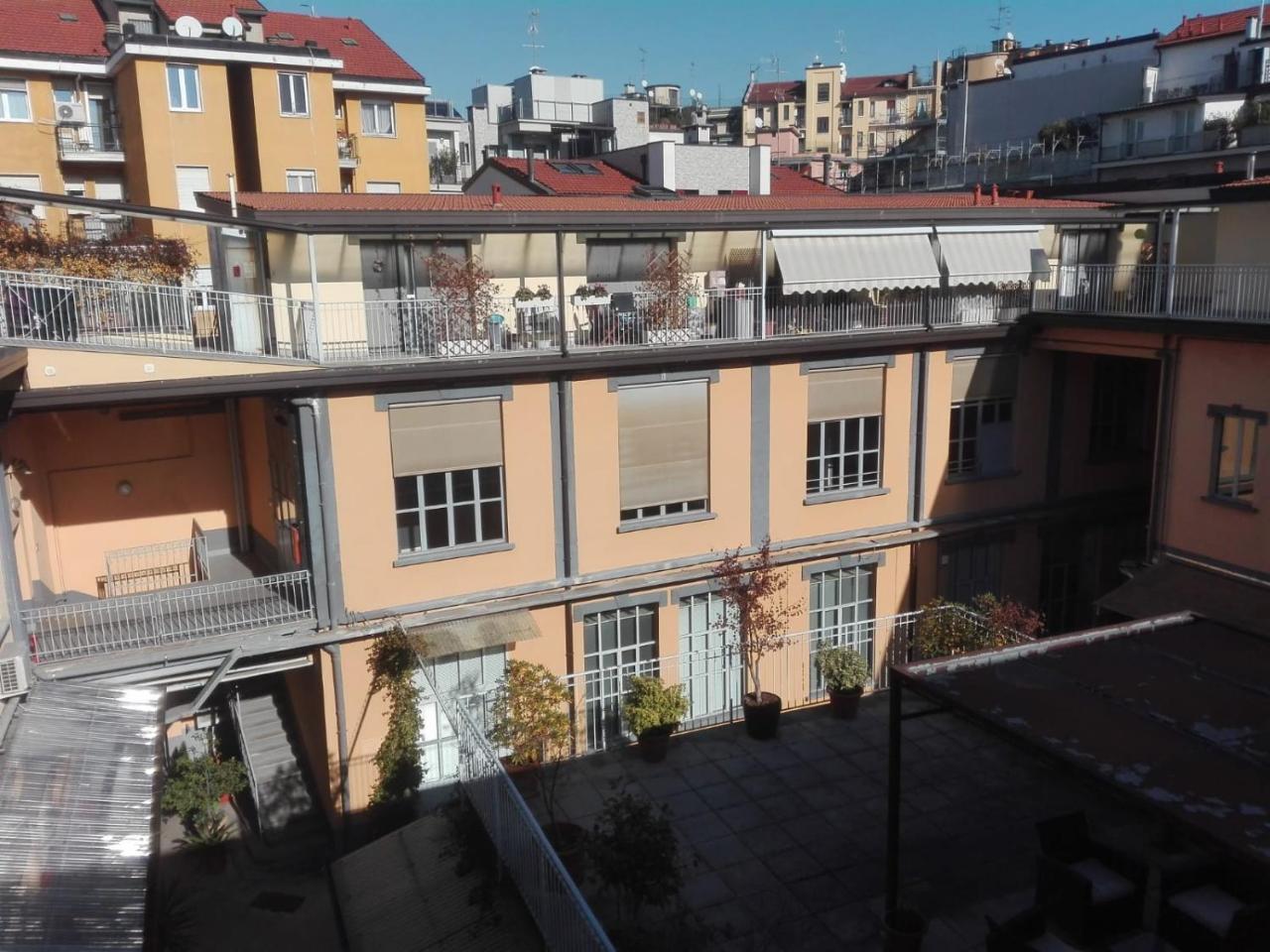 Primopiano - Garofalo A Milánó Kültér fotó